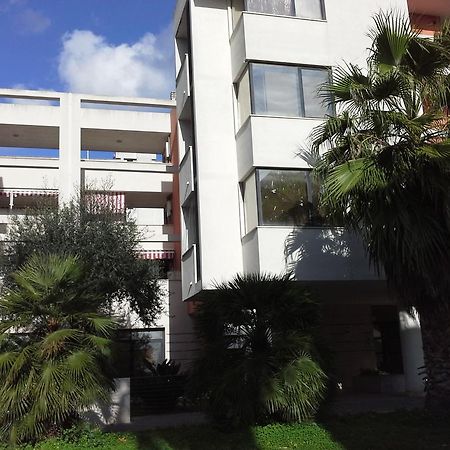 Sunny Apartment เลชเช ภายนอก รูปภาพ